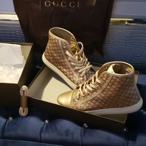 Gucci shoes
